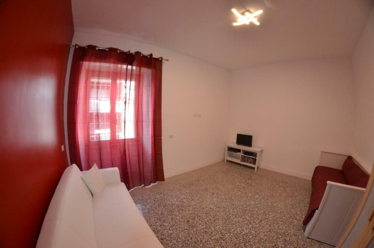 Bed&Bookofrome Apartment Luaran gambar
