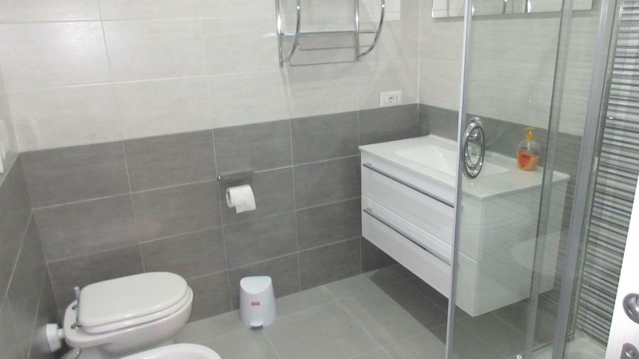 Bed&Bookofrome Apartment Luaran gambar