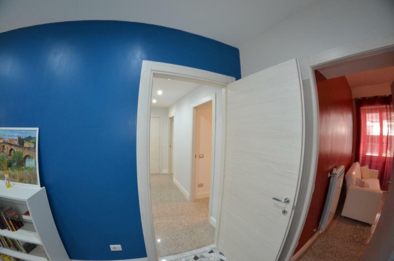 Bed&Bookofrome Apartment Luaran gambar