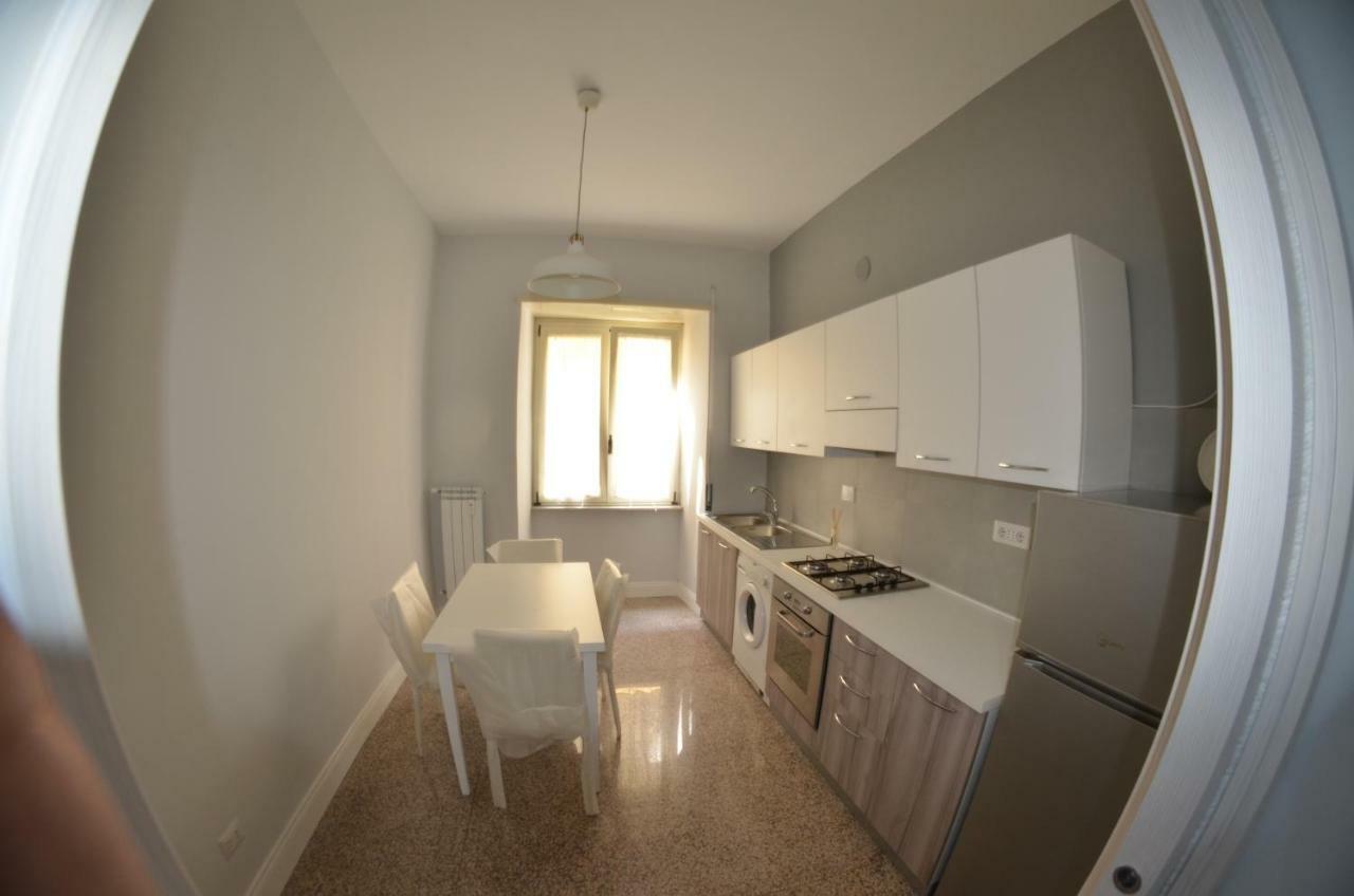 Bed&Bookofrome Apartment Luaran gambar
