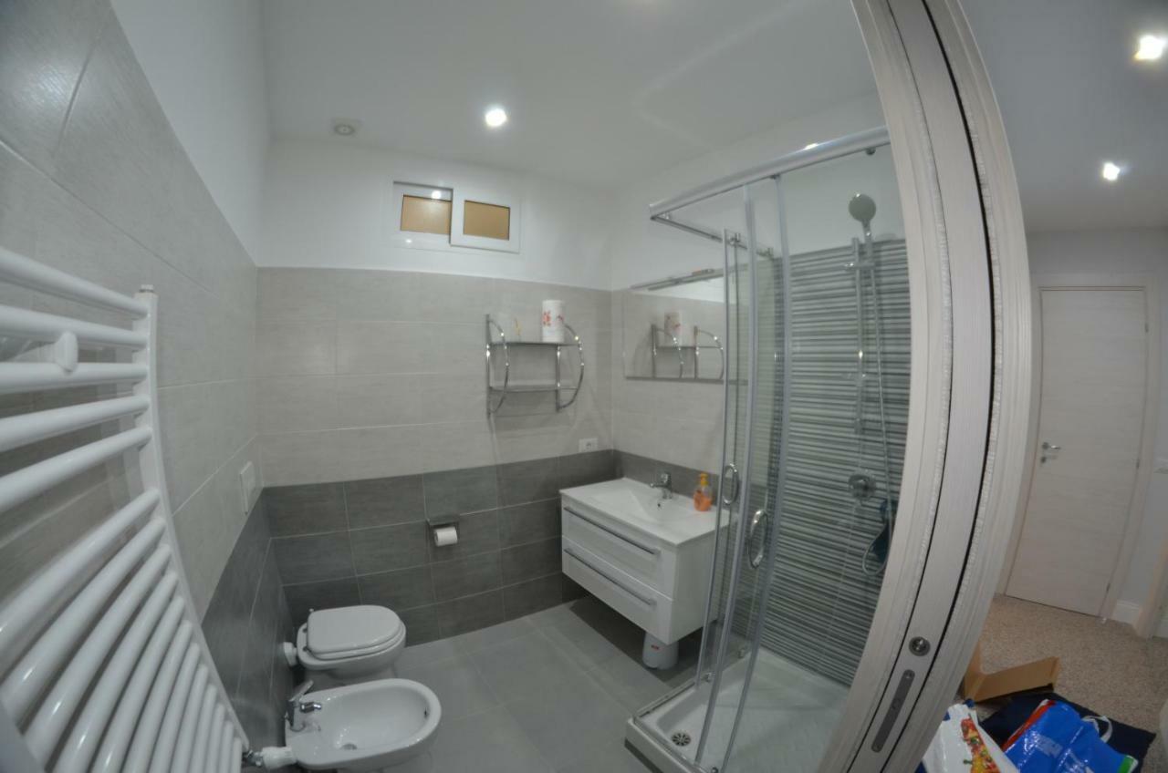 Bed&Bookofrome Apartment Luaran gambar